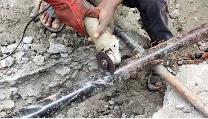 Titas disconnecting 3,000 gas lines