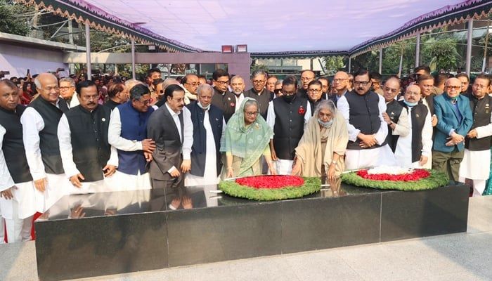New AL central committee pays tribute to Bangabandhu