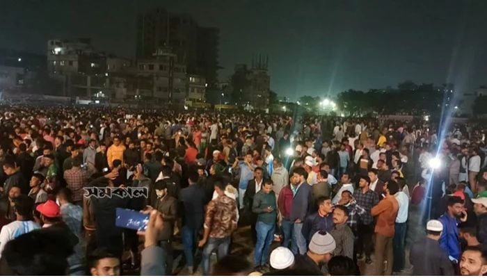 Thousands throng  Golapbagh for BNP's December 10 rally