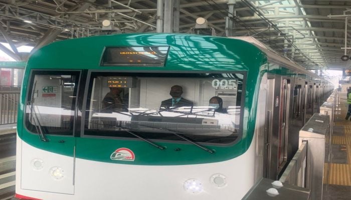 Here comes the metro train
