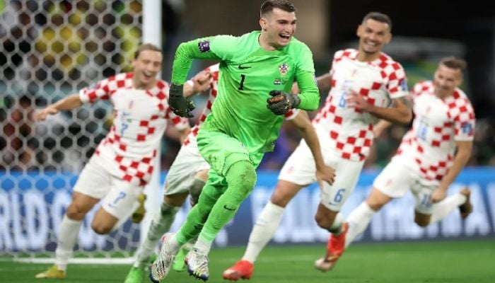Croatia reach semifinals sending Brazil out of World Cup