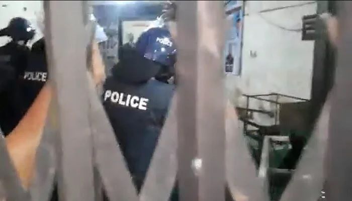 Police raid on BNP office
