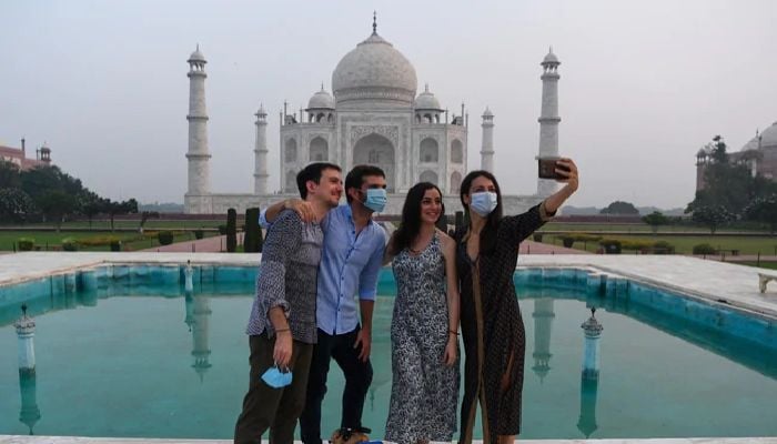 No entry for tourists in Taj Mahal without testing