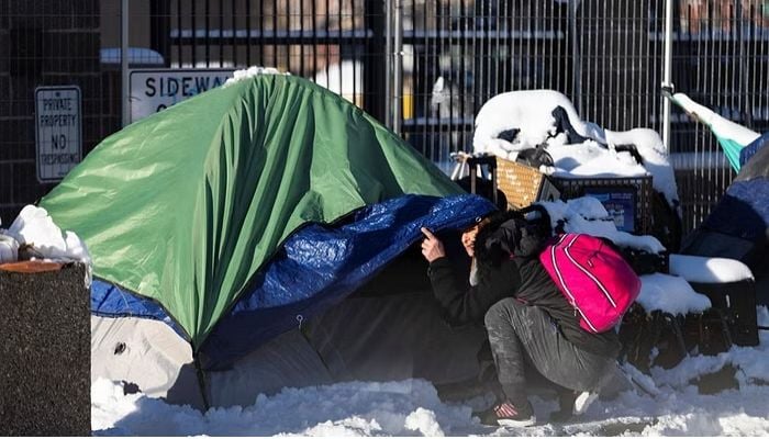 US winter storm cuts power to over 1 million homes, businesses