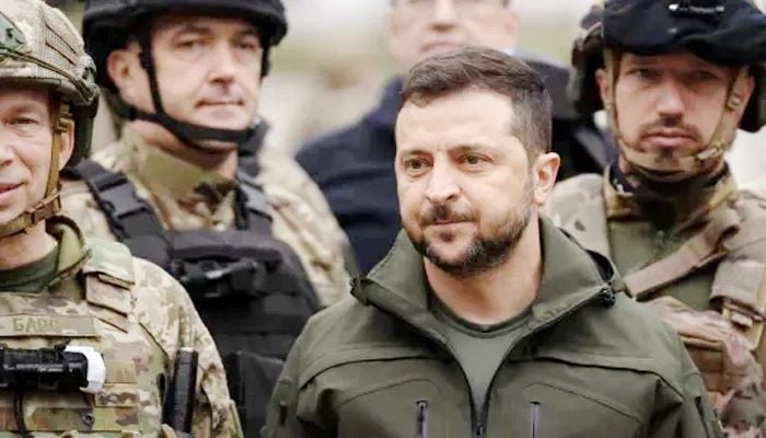 Zelenskiy due in US to meet Biden and address Congress