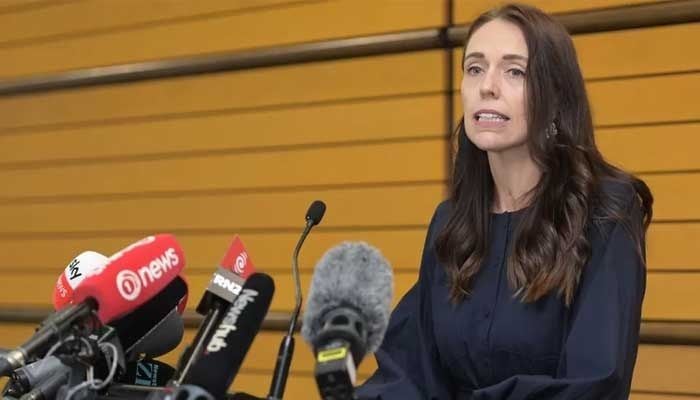 New Zealand PM to step down