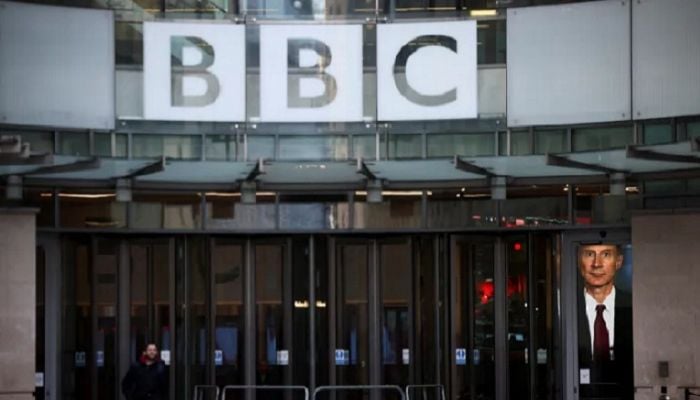 BBC Arabic radio goes off air after 85 years