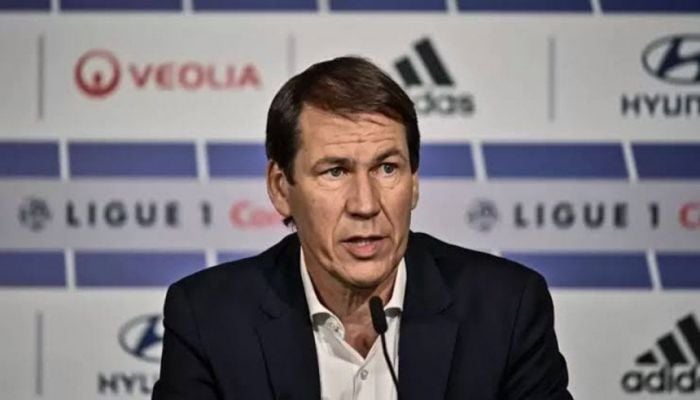 Al Nassr coach Garcia hails 'extraordinary' Ronaldo signing