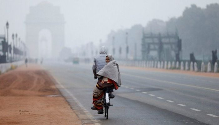 India issues ‘orange’ alert as cold wave persists