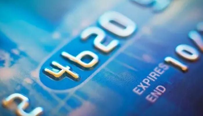 Banks can now fix credit cards' interest rates