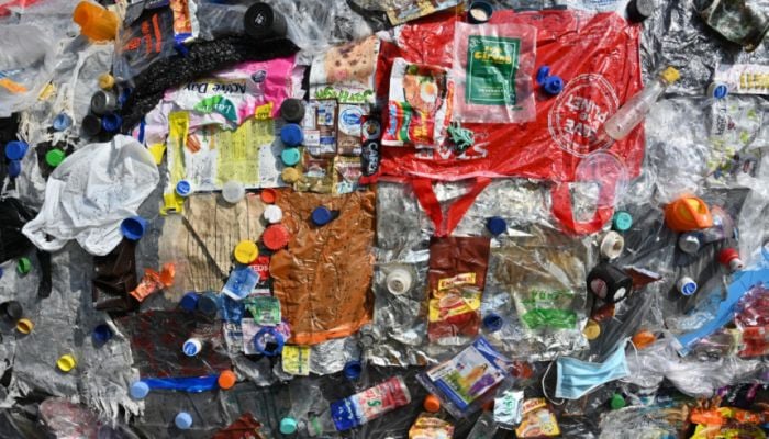 England to ban many single-use plastic items