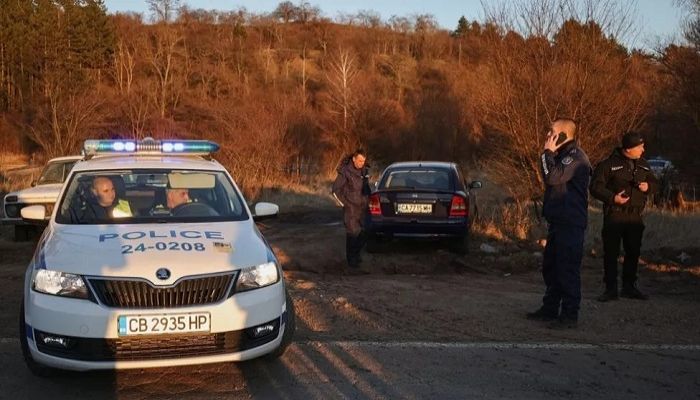 Bulgarian police find 18 people dead in abandoned truck