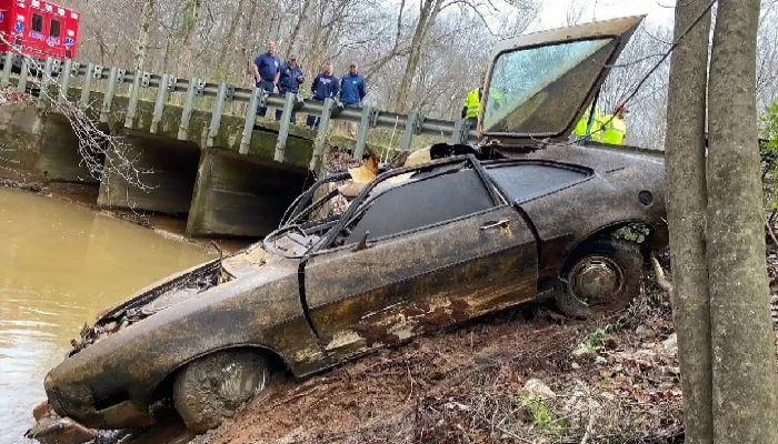 Remains found in car in creek identified as US student who went missing in 1976
