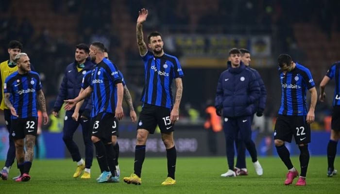 Inter beat Atalanta to reach Italian Cup semis