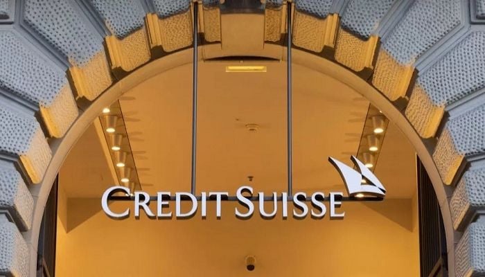 Swiss UBS bank 'in Credit Suisse takeover talks'