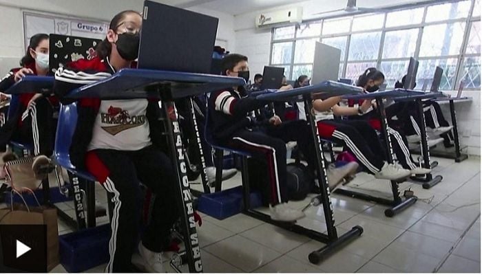 Half of world on track to be overweight by 2035