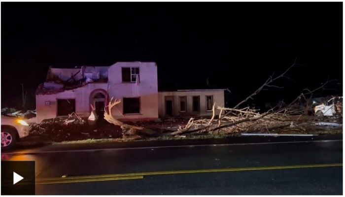 Tornado kills 23 and brings devastation to Mississippi