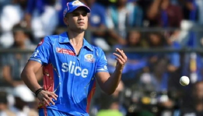 Tendulkar Jnr makes IPL debut