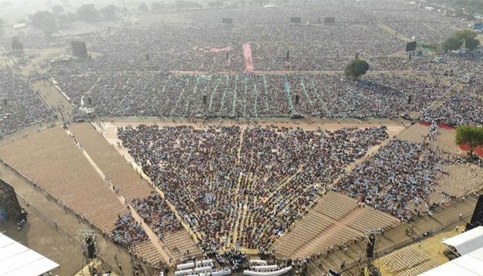 11 die of heat stroke at Maharashtra Bhushan Award event