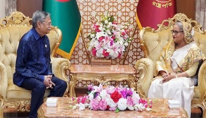 PM calls on President