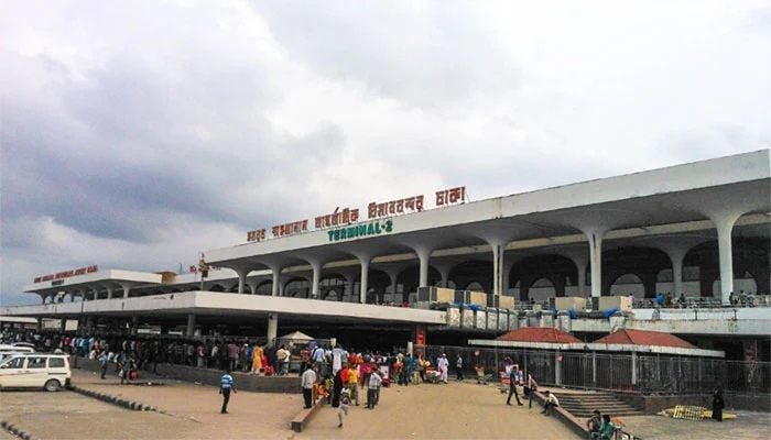 Drug trader on bail nabbed again from Shahjalal airport