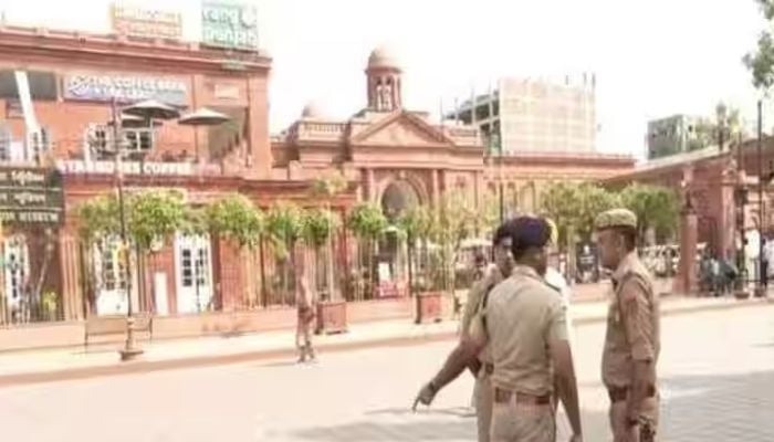 Second blast near Sikh shrine in India
