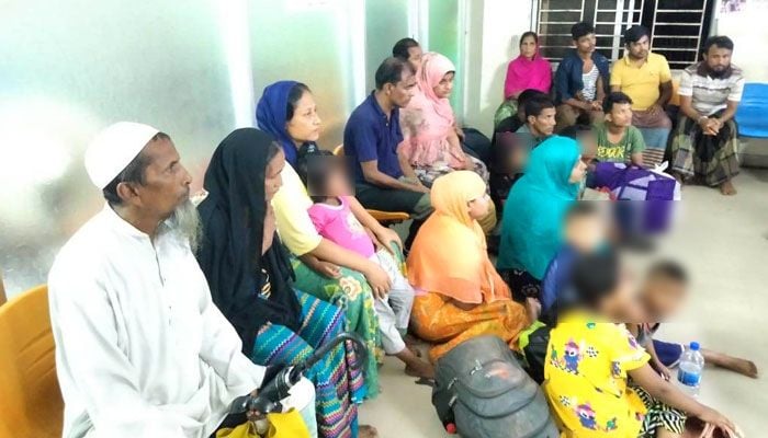 19 Rohingyas, 4 human traffickers detained in Teknaf