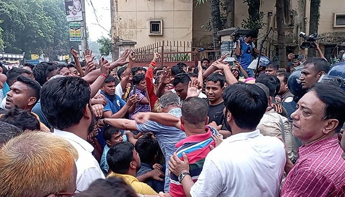 BNP stages sit-in programs in front of electricity offices 