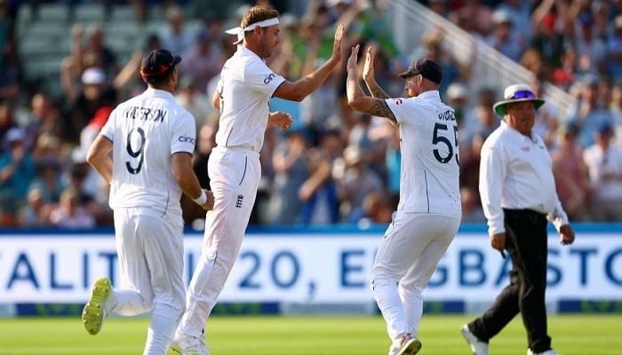Broad eager to emulate England's 2005 Ashes heroes