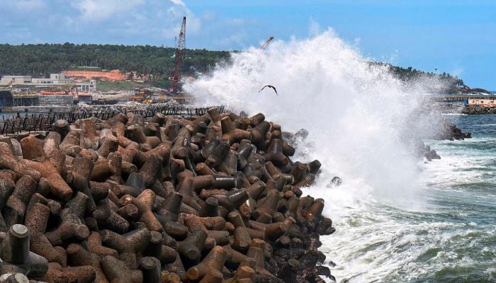 Cyclone Biparjoy disrupts flight ops in Mumbai