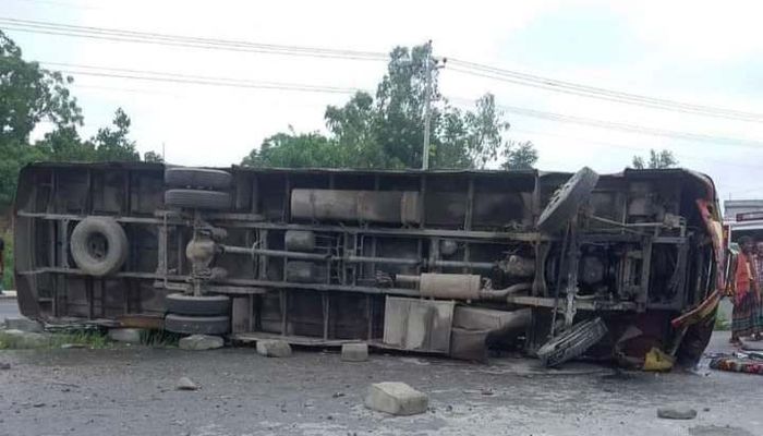 Teenager among 2 killed after bus overturns in Bogura