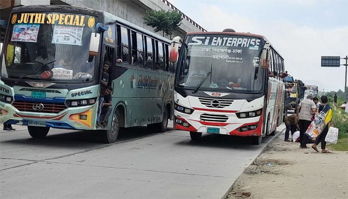 Heavy traffic along Dhaka-Rangpur Highway ahead of Eid