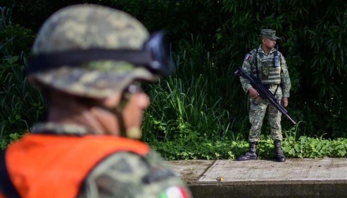 Major search in Mexico for 16 kidnapped police employees