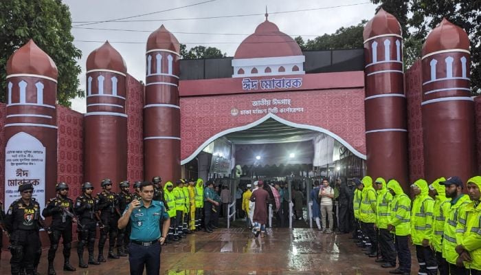Eid Jamaat held at Nat’l Eidgah, Baitul Mukarram