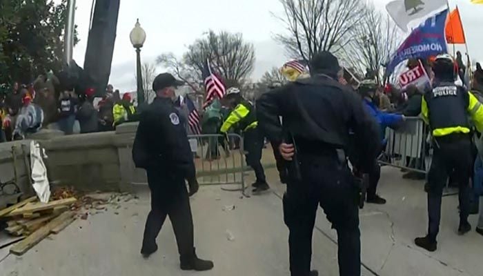 Man with ties to Jan 6 riot arrested near Obama’s DC home