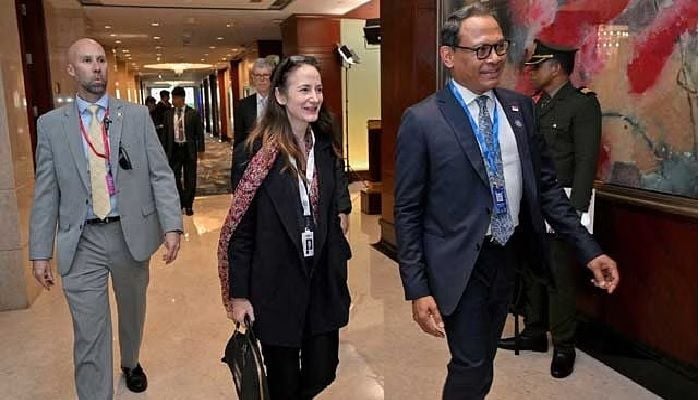 World's spy chiefs meet in secret conclave in Singapore