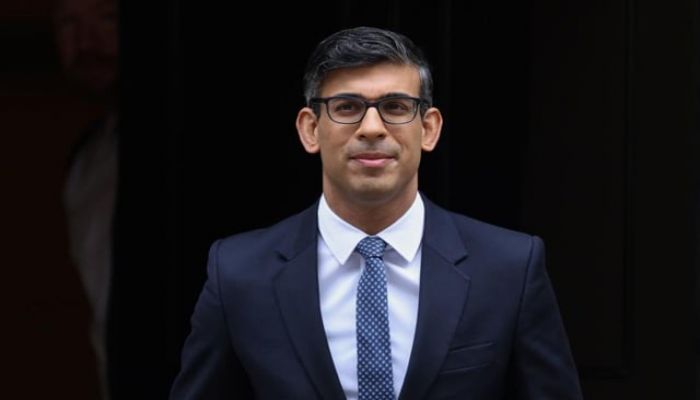 Sunak announces first AI summit, pitching UK role from US
