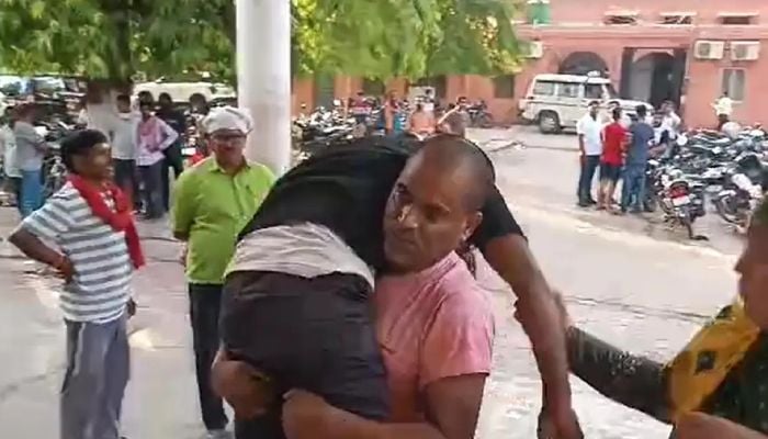 54 dead, 400 hospitalised in 72hrs at a single Indian hospital