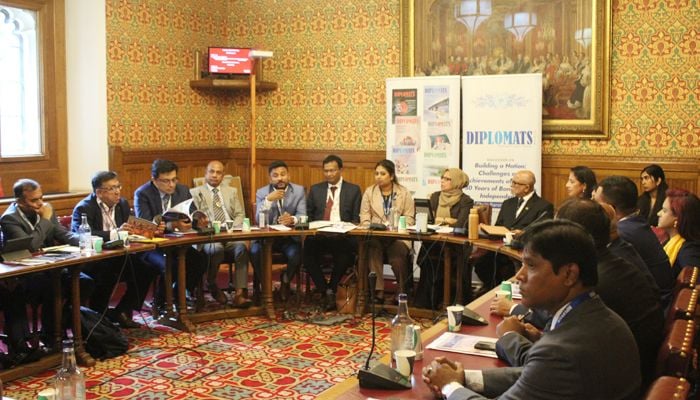 Diplomats holds seminar at House of Lords