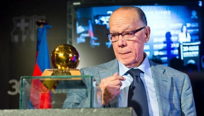 Former Spanish Ballon d'Or winner Luis Suarez dies