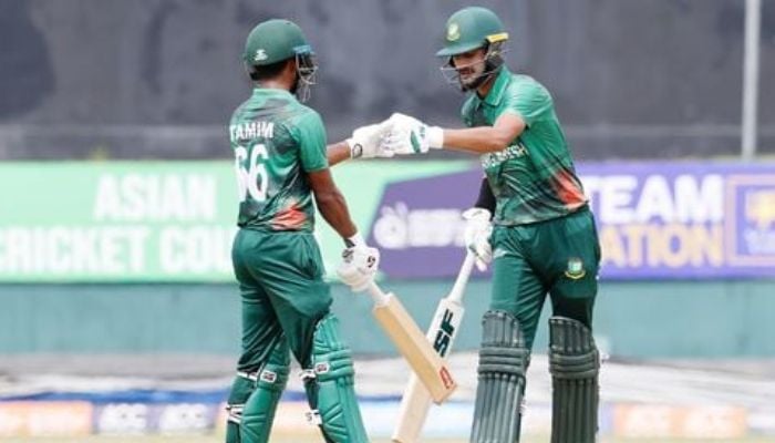Sakib-Tamim duo leads Bangladesh to easy win over Oman