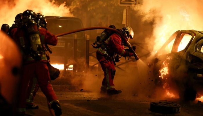 Overnight protest violence falls sharply: France