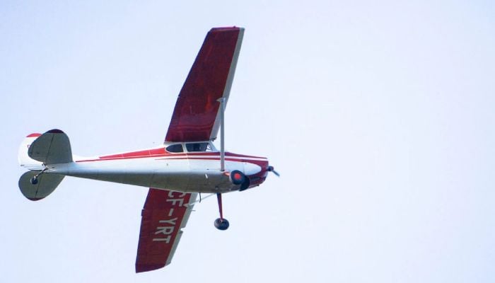 Poland plane crash kills 5, injures 7