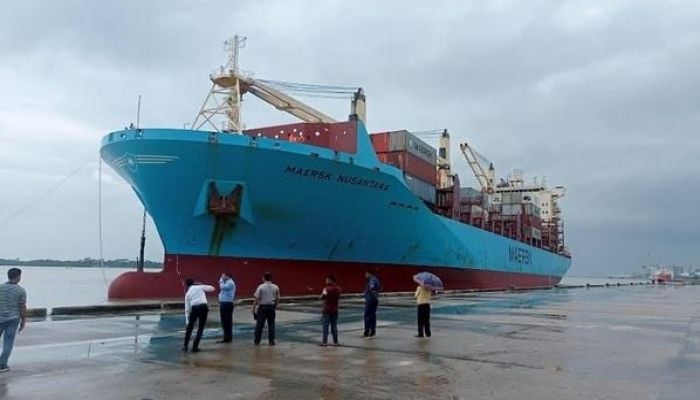 8.5-meter draft ship docks at Mongla Port for 1st time