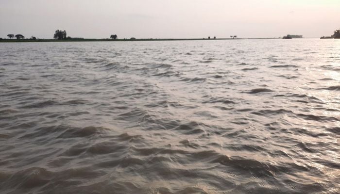 Water levels in 63 rivers rise