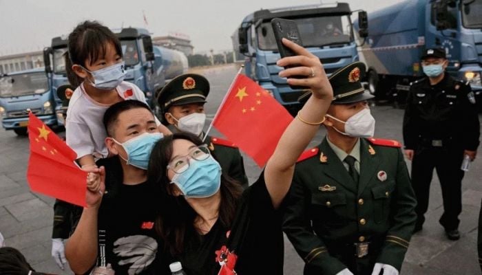 China relaxes visa