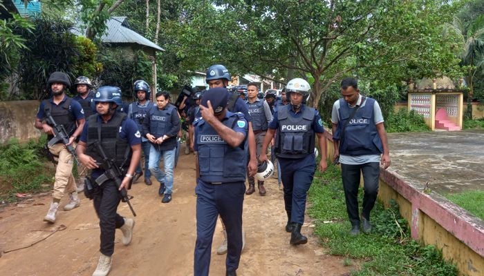 CTTC drive in Kulaura: 8 alleged militants detained