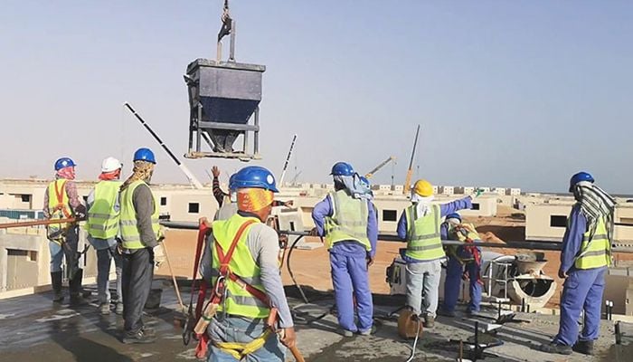 Expats can bring family members to KSA for 3 months