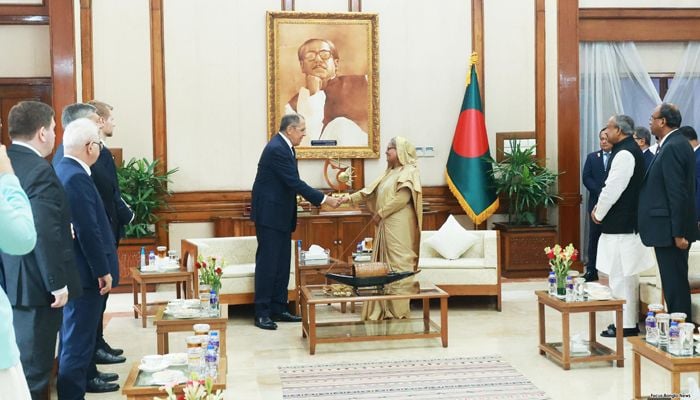 Lavrov calls on PM Hasina