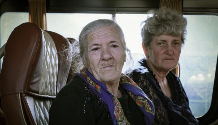 Armenia receives first influx of Karabakh refugees